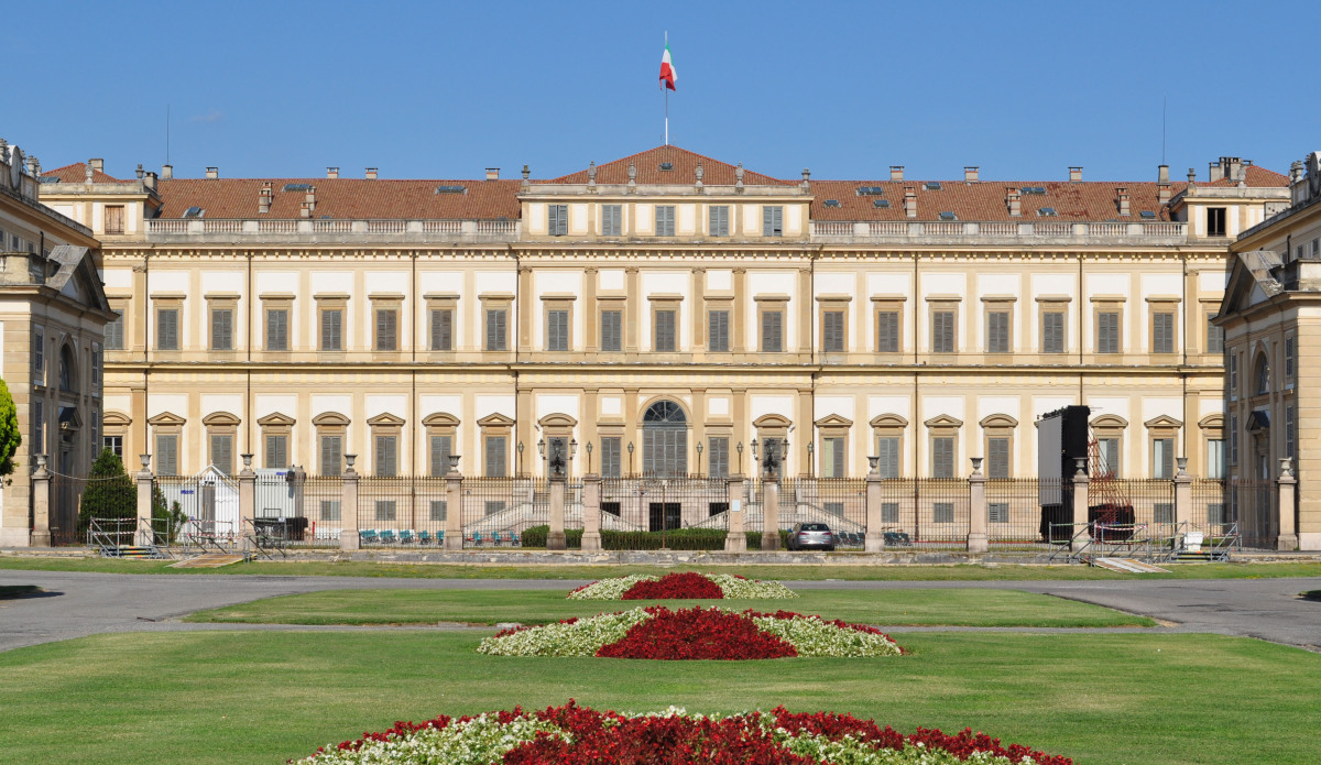 Restauro persiane in legno — Monza e Brianza